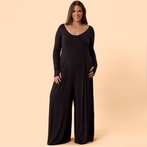 Blogilates Black Jumpsuit Size 1X NWT Super Soft and Stretchy